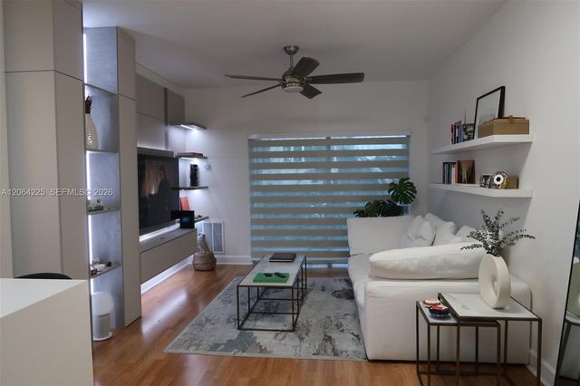6001 SW 70th Street 311, South Miami, FL 33143