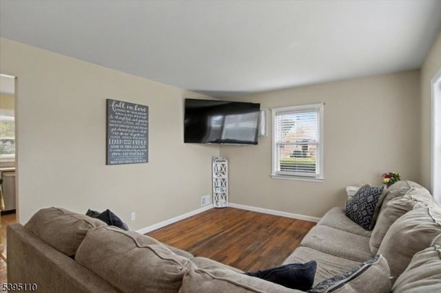 144 N Michigan Ave, Kenilworth Boro, NJ 07033