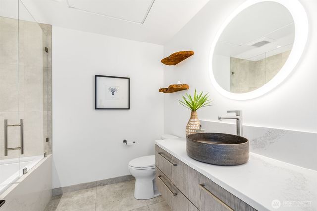 2033 2nd Avenue #1111, Seattle, WA 98121