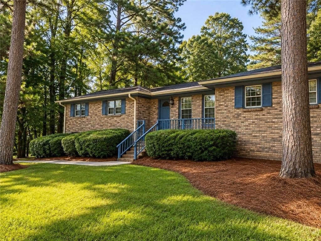 3292 Holly Springs Road NE, Marietta, GA 30062