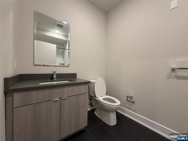470 Main Street 507, Fort Lee, NJ 07024