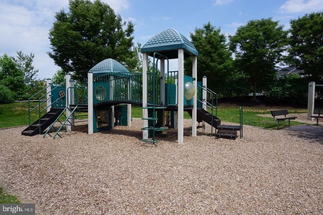 8605 WILLOW LEAF LN, Odenton, MD 21113