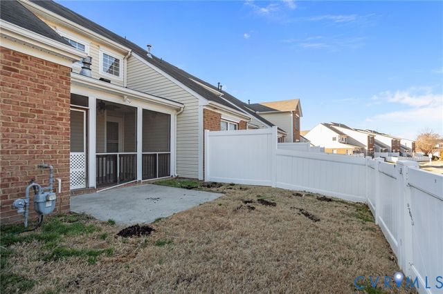 7740 Marshall Arch Dr, Mechanicsville, VA 23111