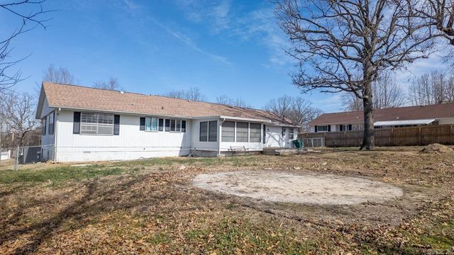 2014 Deer Path, Mountain Home, AR 72653