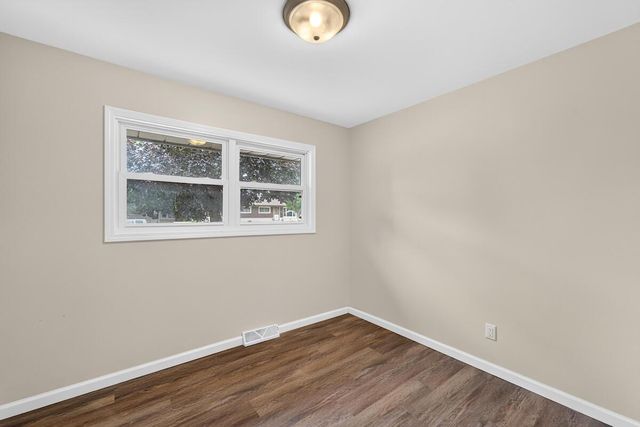 2702 Loraine AVENUE, Racine, WI 53404