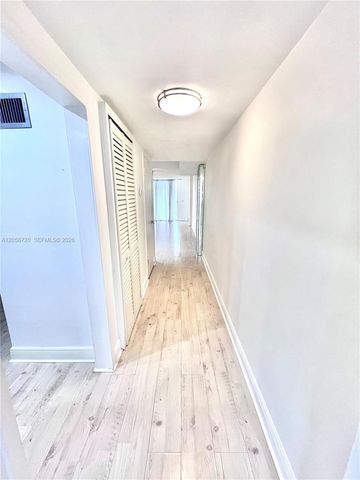 3660 NE 166th St 405, North Miami Beach, FL 33160