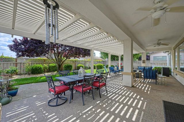 423 Poppyfield Ct, Lincoln, CA 95648