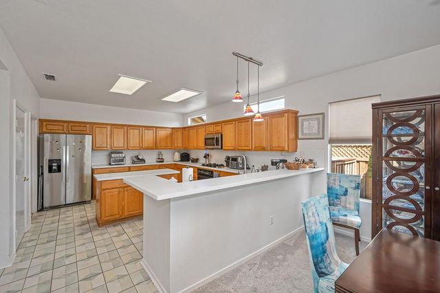 423 Poppyfield Ct, Lincoln, CA 95648
