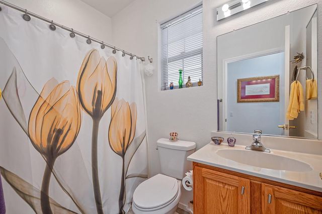 423 Poppyfield Ct, Lincoln, CA 95648