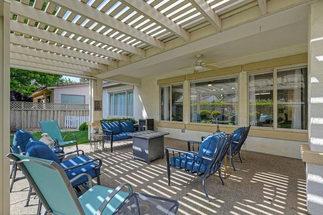 423 Poppyfield Ct, Lincoln, CA 95648