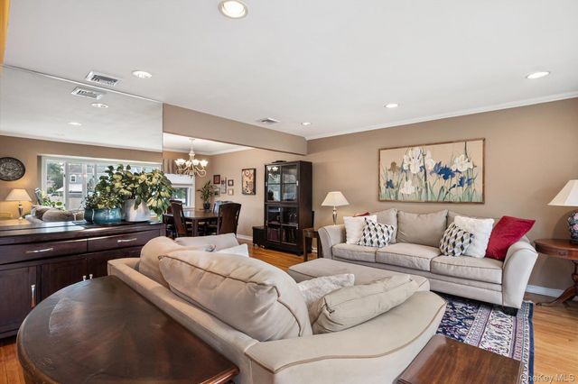 2877 Gerald Court, North Bellmore, NY 11710