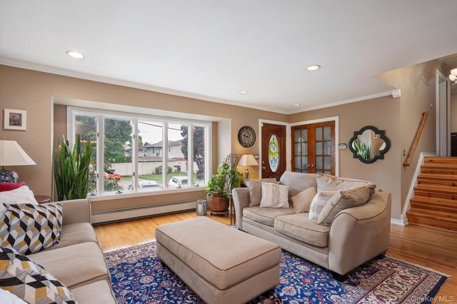 2877 Gerald Court, North Bellmore, NY 11710