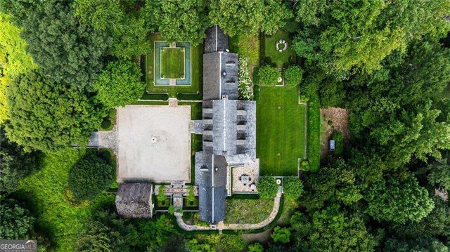 1727 W Paces Ferry Road NW, Atlanta, GA 30327