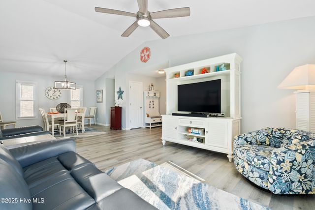 1564 Shipwatch Lane SW, Ocean Isle Beach, NC 28469