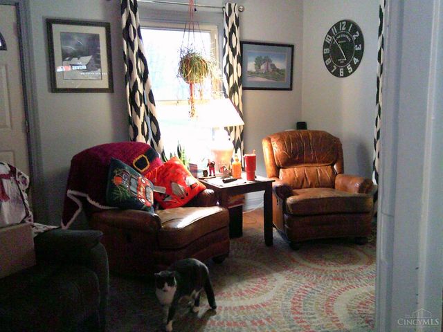 115 N Wolf Creek Street, Brookville, OH 45309