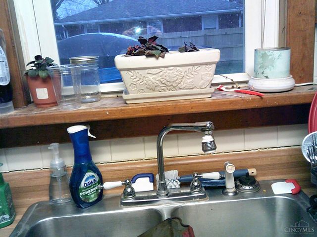 115 N Wolf Creek Street, Brookville, OH 45309