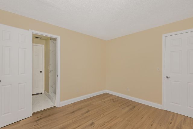 6560 SW 20th Street, North Lauderdale, FL 33068