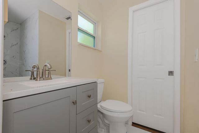 6560 SW 20th Street, North Lauderdale, FL 33068
