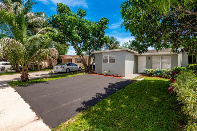 6560 SW 20th Street, North Lauderdale, FL 33068