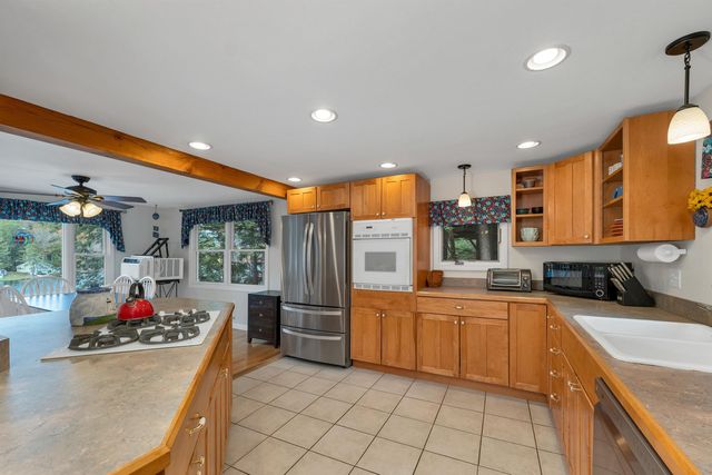 16 Ridge Road, Barnstead, NH 03218