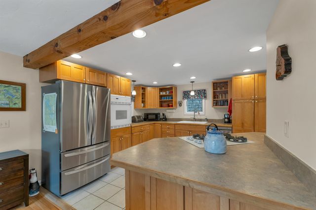 16 Ridge Road, Barnstead, NH 03218