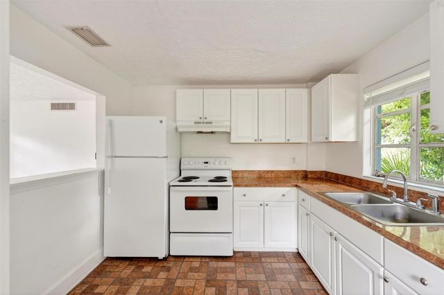 1016 ATKINS PLACE, Orlando, FL 32804
