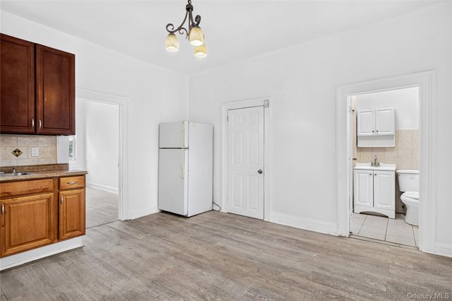 3150 137th Street, Flushing, NY 11354