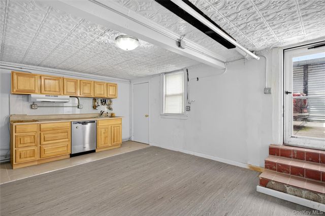 3150 137th Street, Flushing, NY 11354