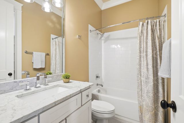 1045 Buena Vista Dr, Franklin, TN 37069