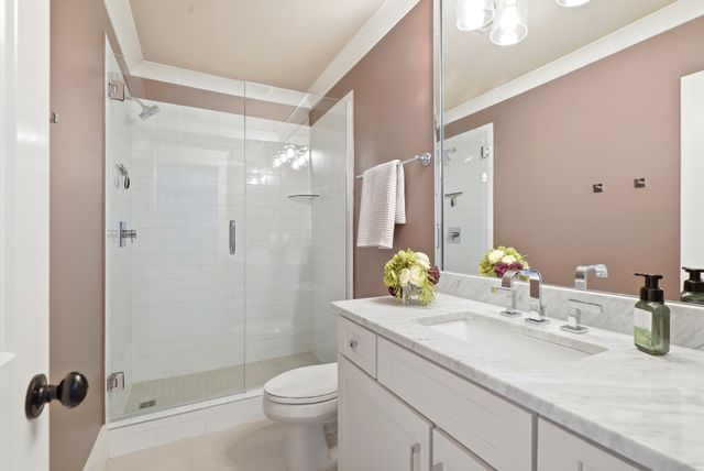 1045 Buena Vista Dr, Franklin, TN 37069