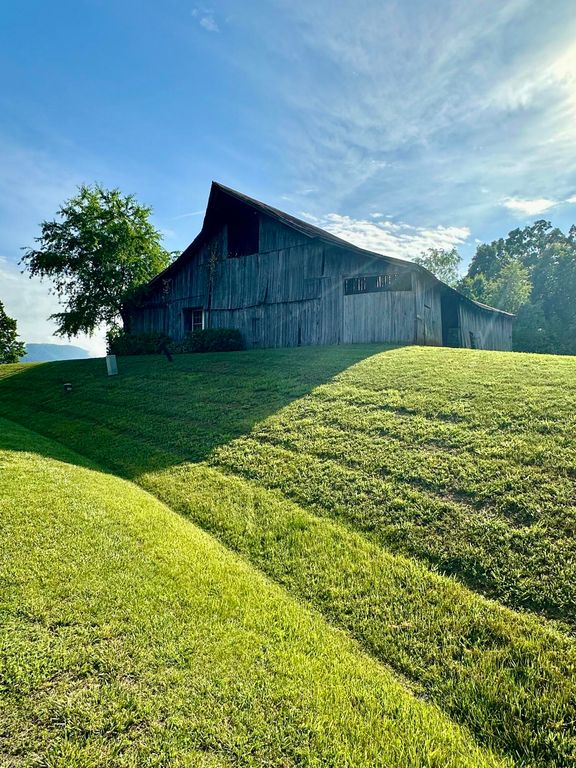 Lot 4 & 5 Virginia Ridge DR, Hardy, VA 24101