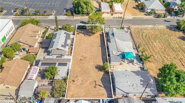 132 E Peck Street, Lake Elsinore, CA 92530