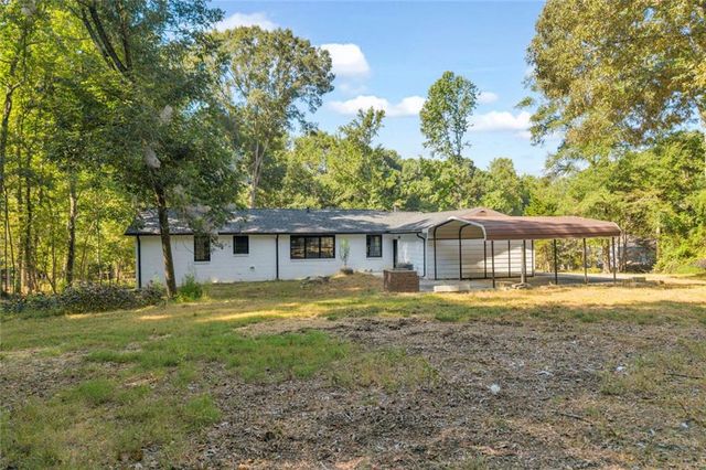 165 N Morning Dove Drive N, Fayetteville, GA 30215