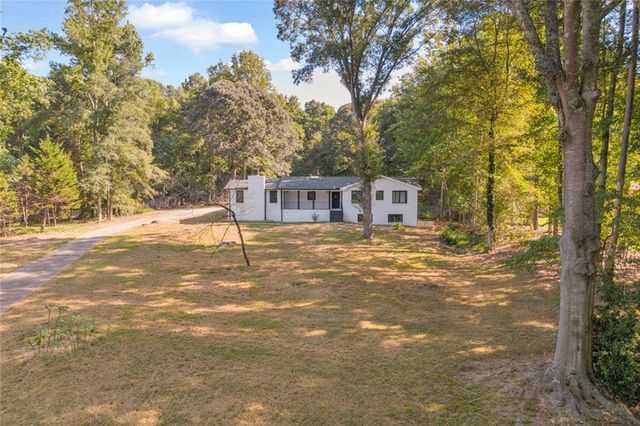 165 N Morning Dove Drive N, Fayetteville, GA 30215