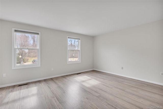 203 Williamsburg Drive, Mahopac, NY 10541