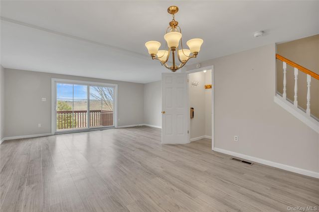 203 Williamsburg Drive, Mahopac, NY 10541