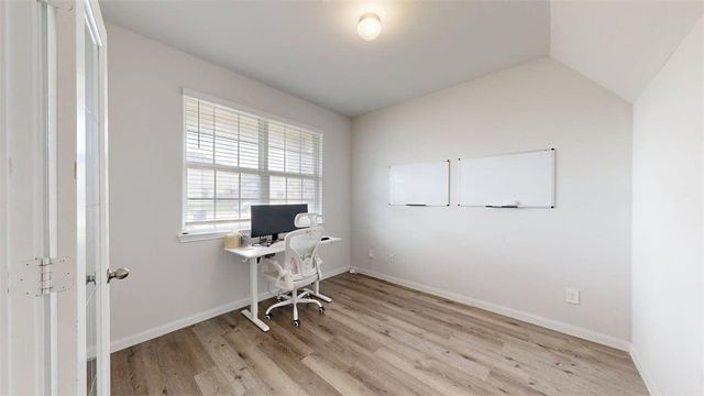963 Harper Lane, Bryan, TX 77803
