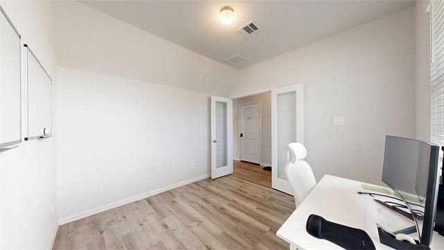 963 Harper Lane, Bryan, TX 77803