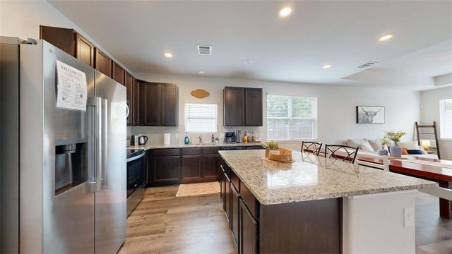 963 Harper Lane, Bryan, TX 77803
