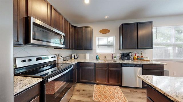 963 Harper Lane, Bryan, TX 77803