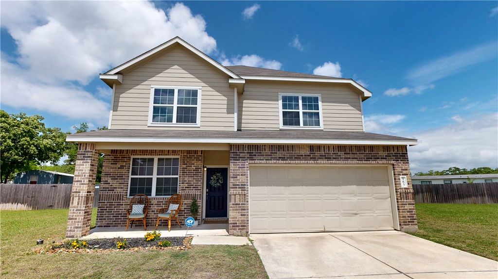 963 Harper Lane, Bryan, TX 77803