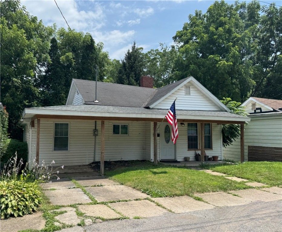 21 S Round Street, Union Twp, PA 16101