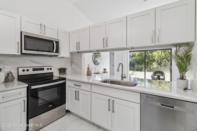 2861 Detached Circle SE, Palm Bay, FL 32909