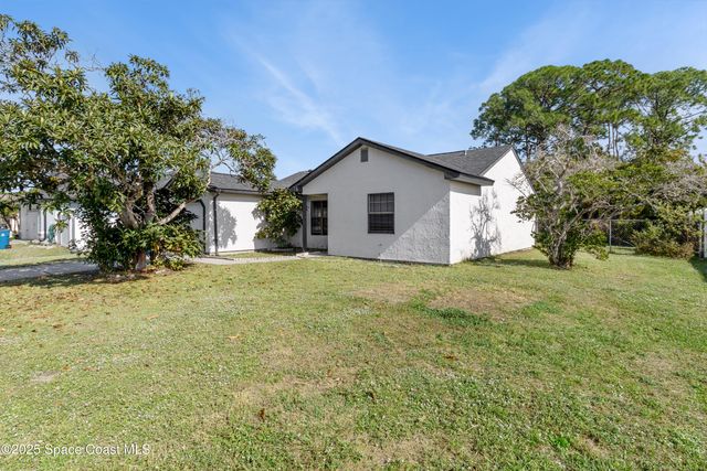 2861 Detached Circle SE, Palm Bay, FL 32909