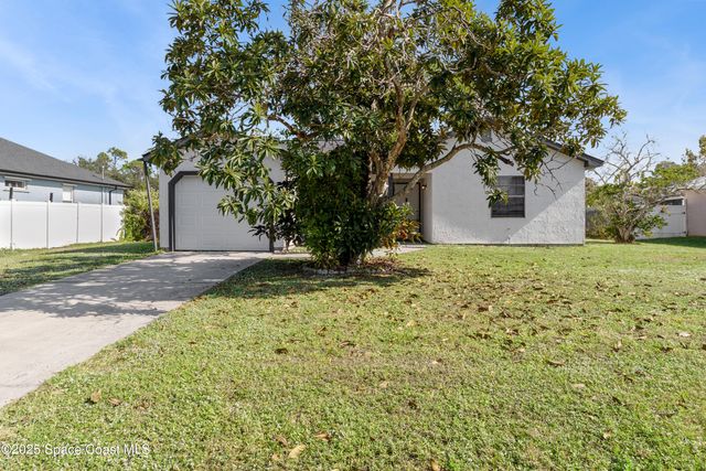 2861 Detached Circle SE, Palm Bay, FL 32909
