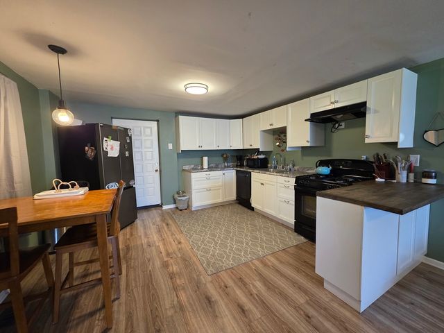 7919 Hill Drive, Wonder Lake, IL 60097