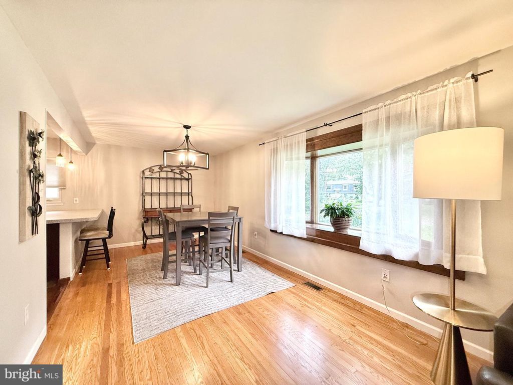 130 FERNWOOD DR, HAMMONTON, NJ 08037 — photo 5