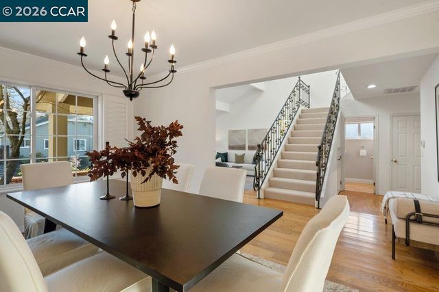 681 Adobe Dr, Danville, CA 94526