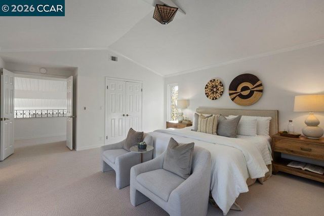 681 Adobe Dr, Danville, CA 94526