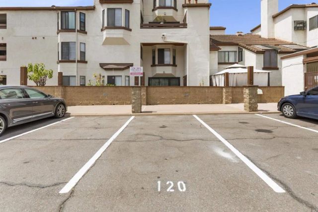 376 Center St. 311, Chula Vista, CA 91910